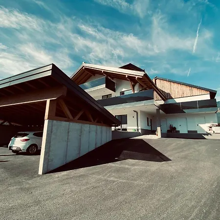 Apartment Double Ziegen-bartl With Terrace Saalfelden